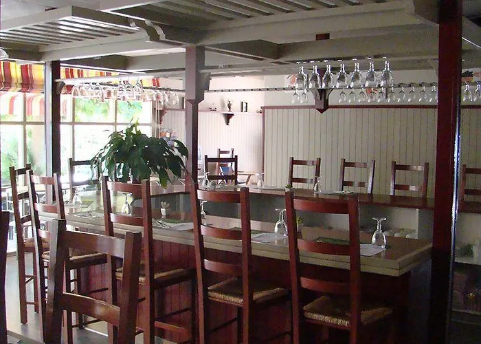 ホテル Fasthotel ペルピニャン