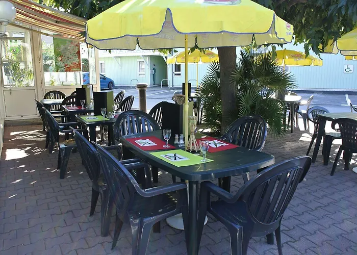 Fasthotel 2* ペルピニャン